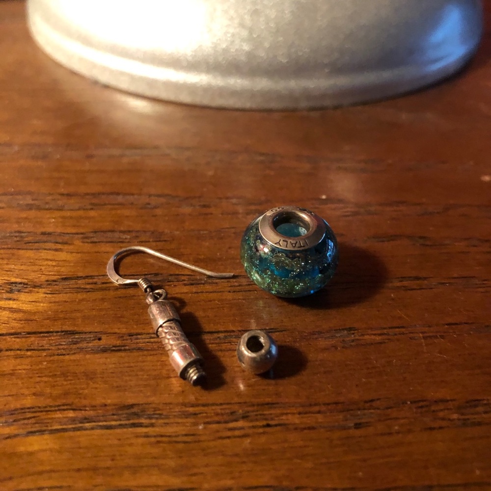 Pandora interchangeable earrings - Picture 2 of 4